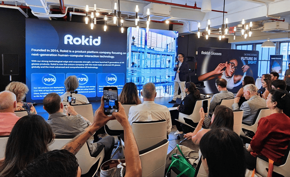AI眼镜的“小而美”Rokid先交卷了新葡京博彩5天爆卖40000台做AR+(图4) AI眼镜的“小而美”Rokid先交卷了新葡京博彩5天爆卖40000台做AR+(图4)